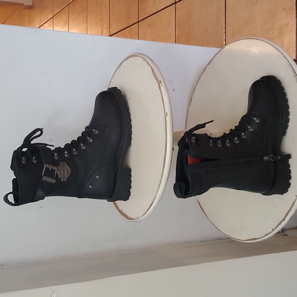 Harley Davidson Boots Brand new w out tags